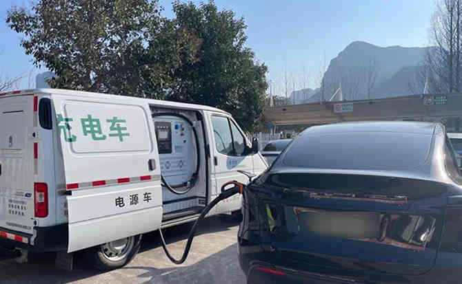 碑林区汽车搭电
